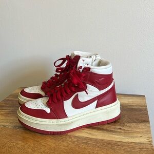 Jordan AJ1 hi-top SE Platforms